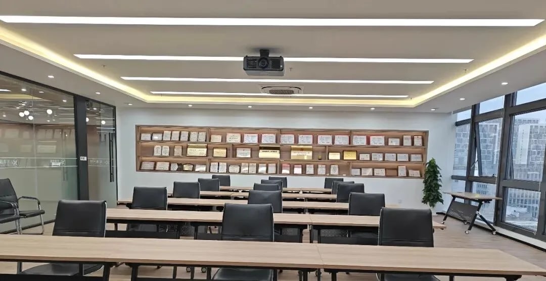 喜讯 | 写逸顺利通过上海市2025年度“专精特新”企业复审！
